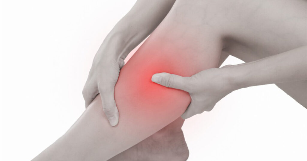 อาการปวดขา สามารถหายได้ มาดูวิธีการรักษาที่ได้ผลถาวร ไม่กลับมาปวดซ้ำอีกกัน